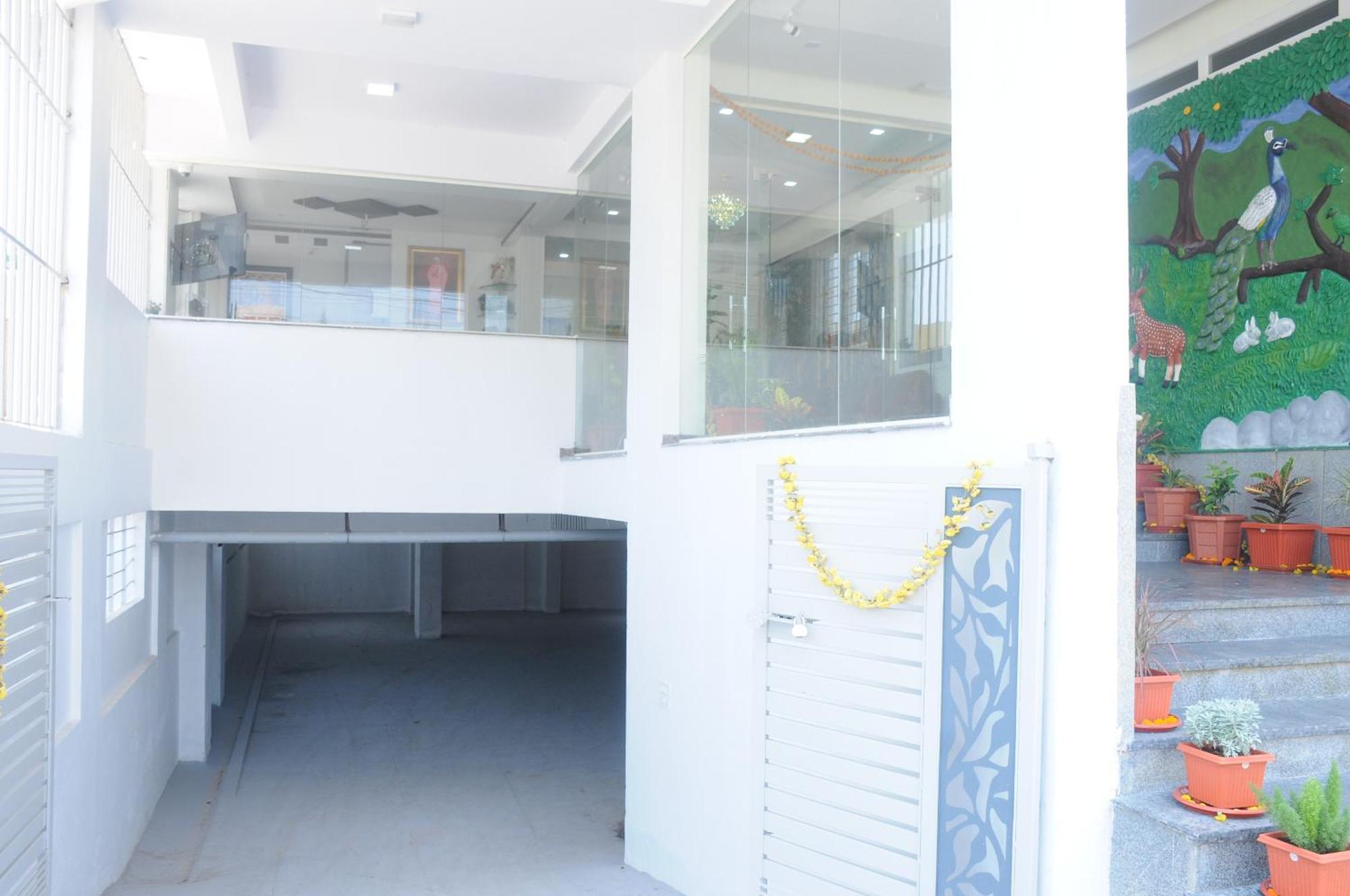 Amma Inn Elegance Suites And Apartments 迈索尔 外观 照片