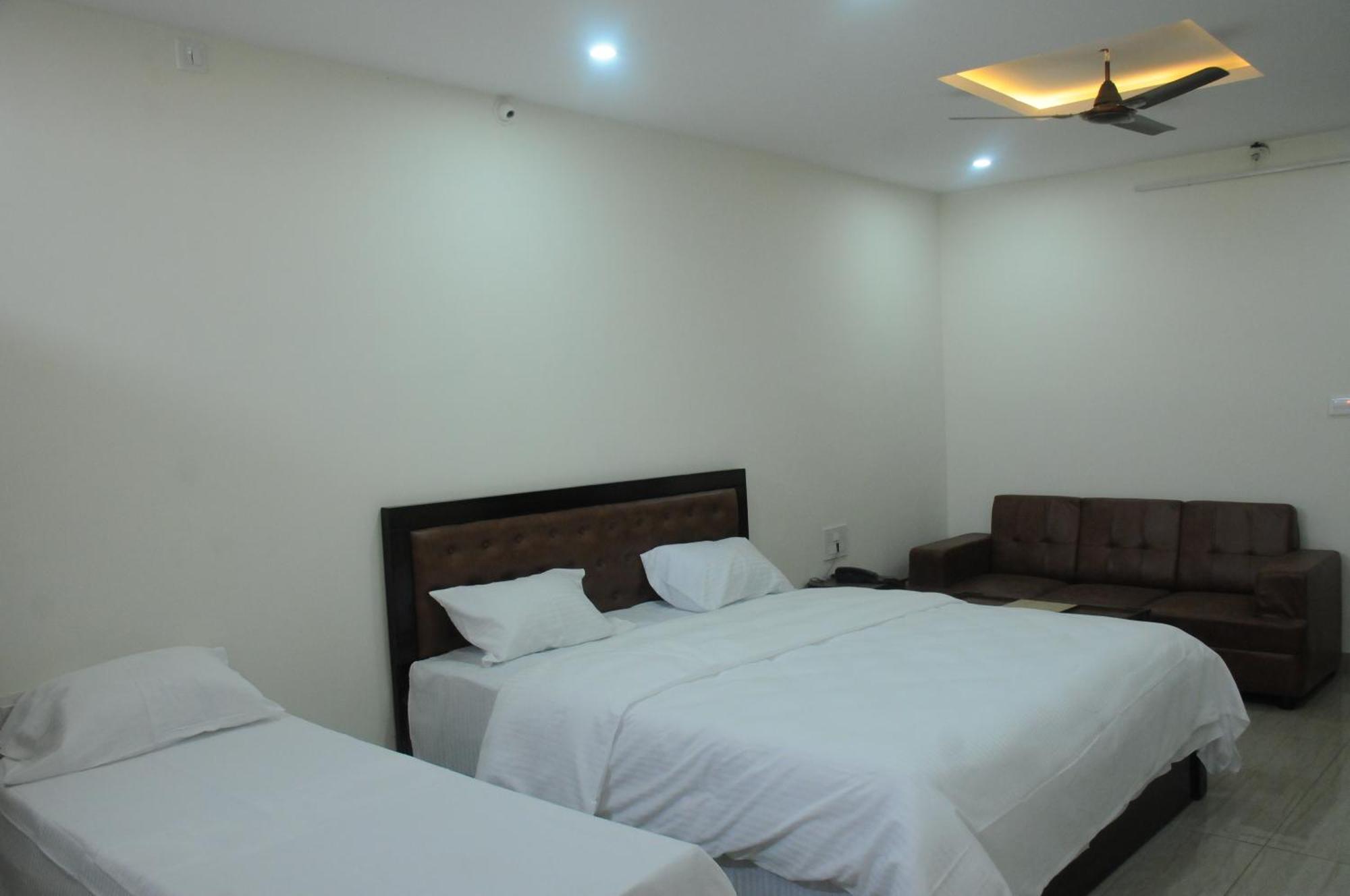 Amma Inn Elegance Suites And Apartments 迈索尔 外观 照片