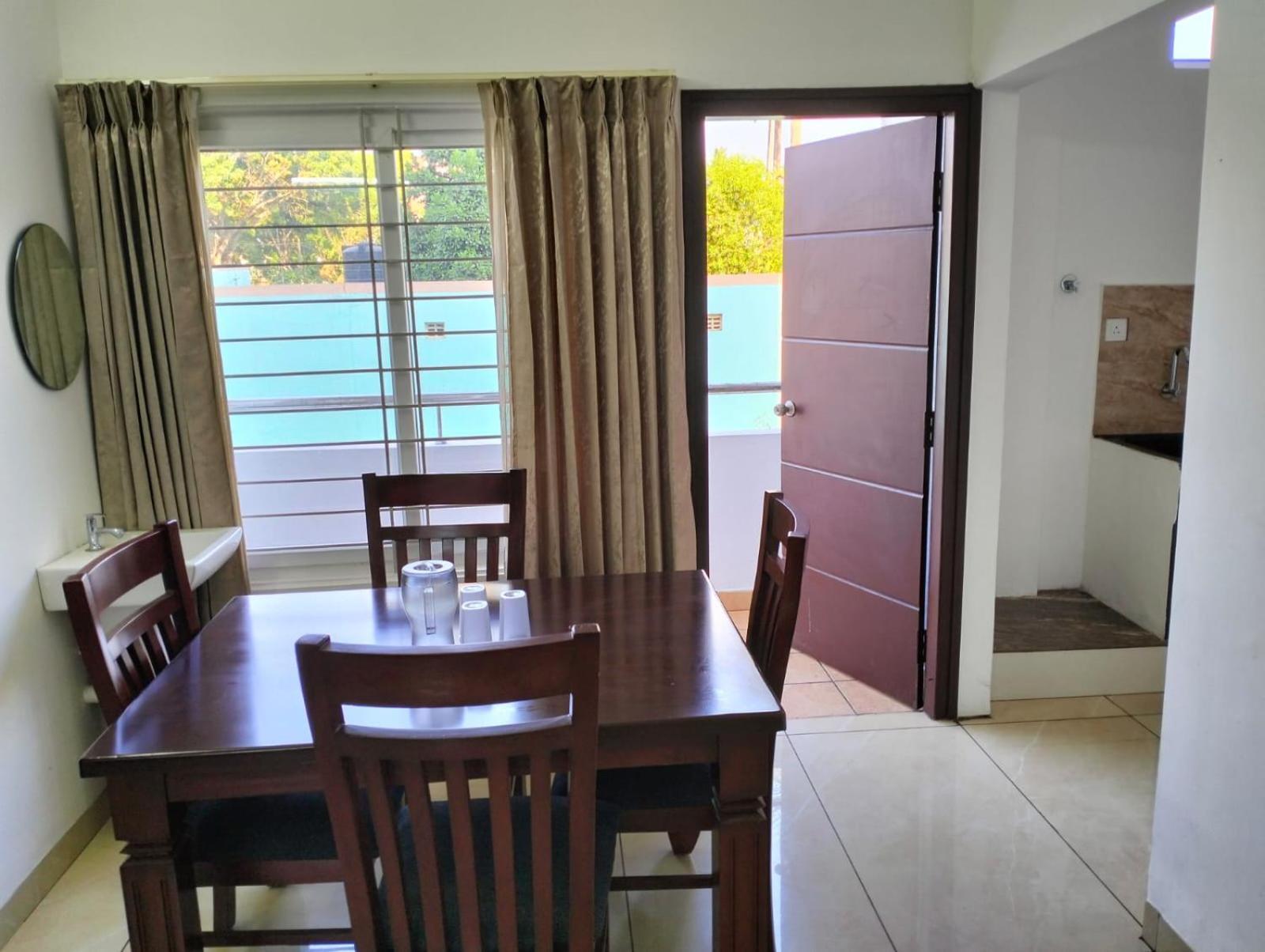 Amma Inn Elegance Suites And Apartments 迈索尔 外观 照片