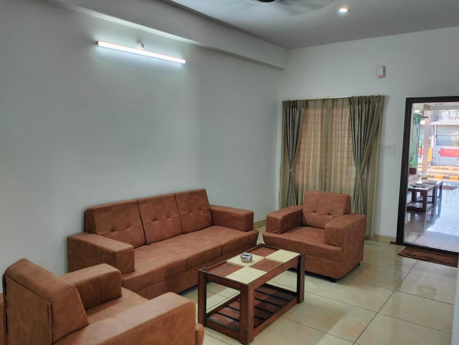 Amma Inn Elegance Suites And Apartments 迈索尔 外观 照片